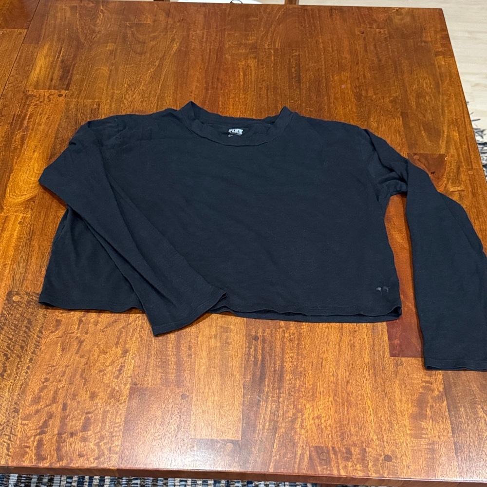 Pink by Victoria’s Secret Black Long Sleeve Crop Top